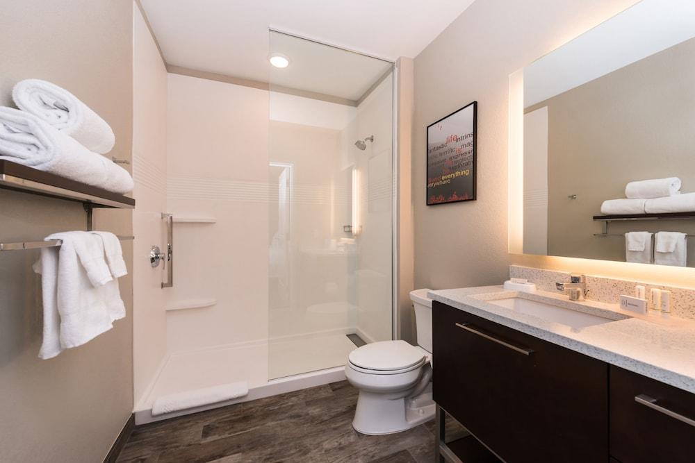 Towneplace Suites By Marriott Dubuque Downtown מראה חיצוני תמונה